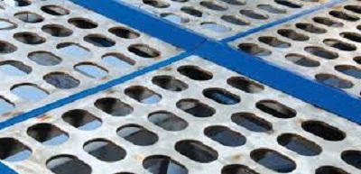 LUDODECK® PIPO™ Two Perforated Plate Panels